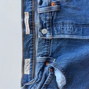 Levi’s Ribcage Straight denim size 31